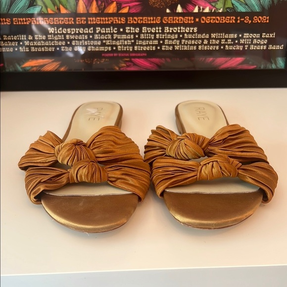 RAYE x House of Harlow 1960 Slide in Topaz-SZ 8 - Picture 2 of 4